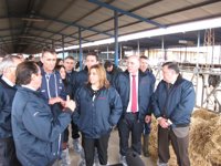 Susana Díaz: El PSOE pondrá el interés general "por encima de vetos"