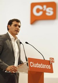 Ciudadanos coincide con el PSOE en flexibilizar dos años el objetivo de déficit para que sea inferior al 3% en 2017