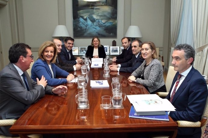 Reunión en Madrid entre ministerios y representantes del Ayuntamiento de Lepe. 