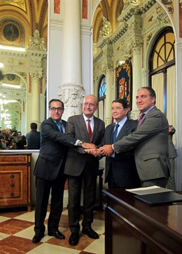 Firma Málaga sede consejo ejecutivo OMT