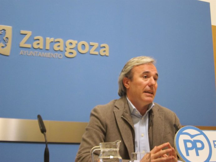 Jorge Azcón, portavoz adjunto del PP en el Ayuntamiento de Zaragoza