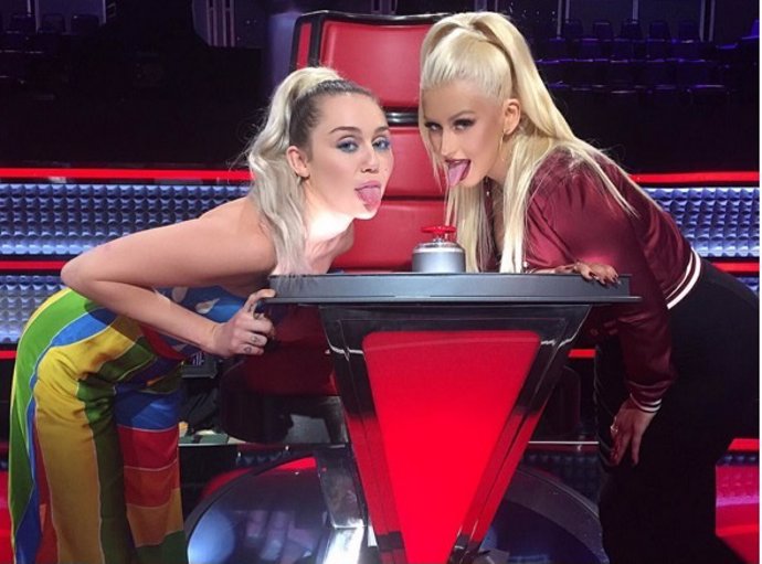 Miley Cyrus y Christina Aguilera