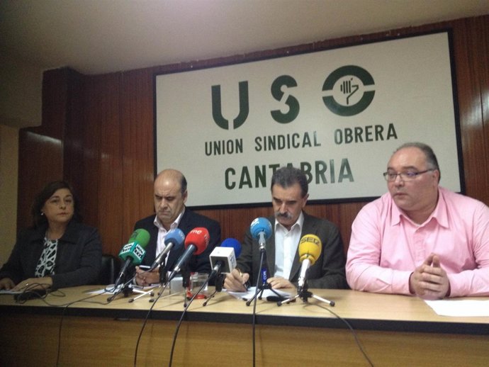 Rueda de prensa de miembros de USO sobre Sniace