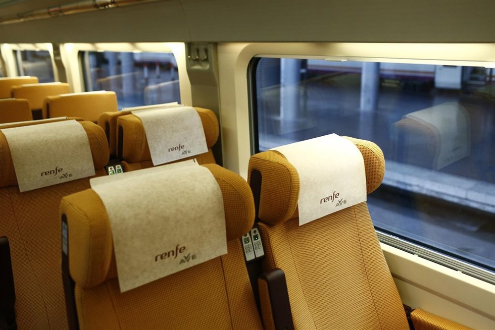 Interior del AVE, Alta Velocidad, Renfe, viaje, viajar, turismo