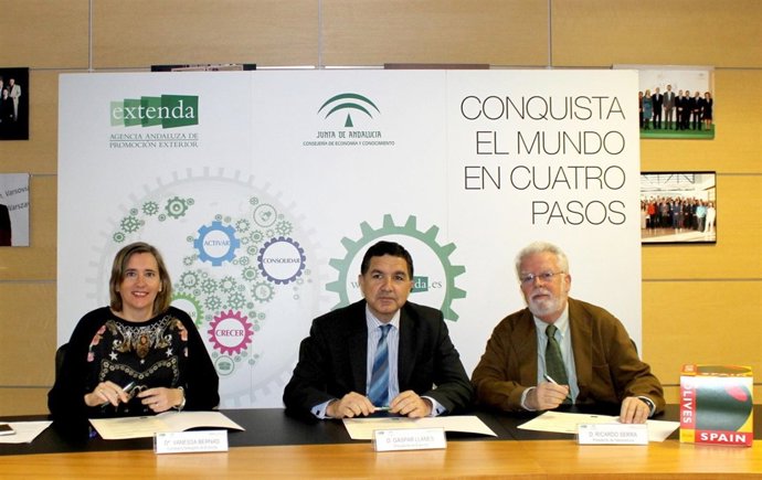 Firma entre Extenda e Interaceituna para promocionar aceitunas en India y Rusia