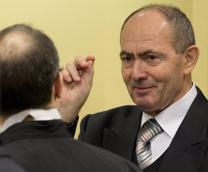 Zdravko Tolimir, general serbobosnio, espera su condena por el TPIY en 2012