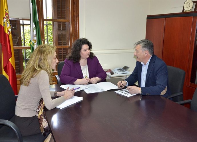 Reunión con el alcalde.