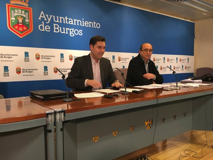 En la foto, de izquierda a derecha, Daniel de la Rosa y Antonio Fernández Santos