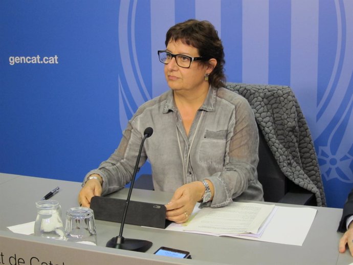 La consellera de Trabajo, Asuntos Sociales y Familias de la Generalitat, D.Bassa