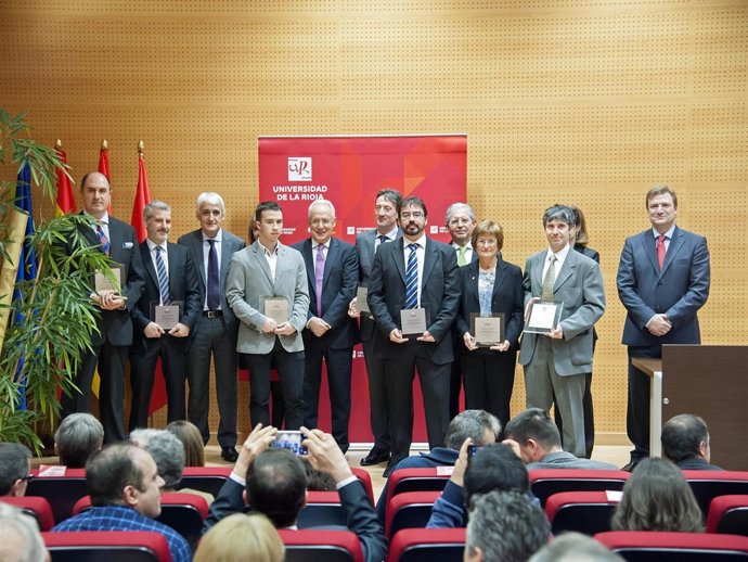 Ceniceros en los premios del Consejo Social de la UR