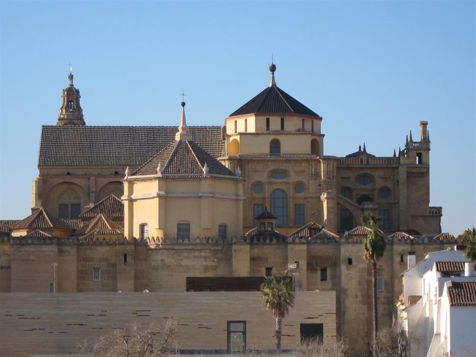 Vista exterior de la Mezquita-Catedral de Córdoba