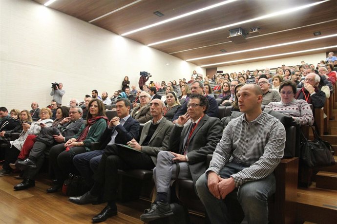 Sesión inaugural del Congreso sobre Medina Azahara