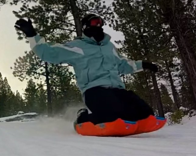 Las Sled Legs o 'piernas trineo': lo último en deportes para la nieve