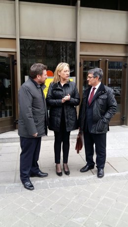 Soro, Gastón y Guillén antes de la reunión de la Comisión Mixta del FITE