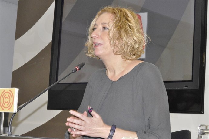 Patricia Luquin (IU)