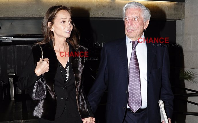 Isabel preysler y mario vargas llosa en homenaje a miguel boyer