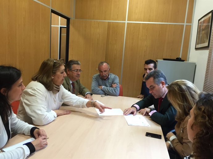 Reunión con la asociación.