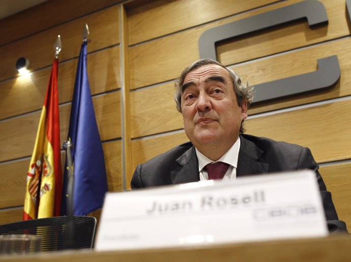 Juan Rosell en la presentación de un informe