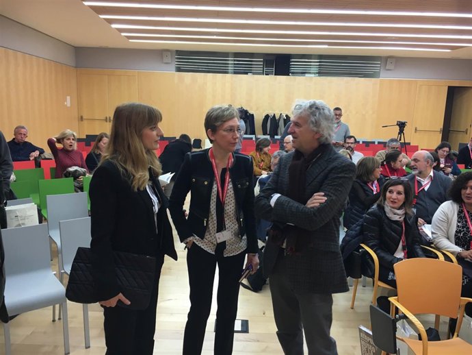 Mar Sancho, Ana María Correas y Juan Luis Arsuaga en la inauguración