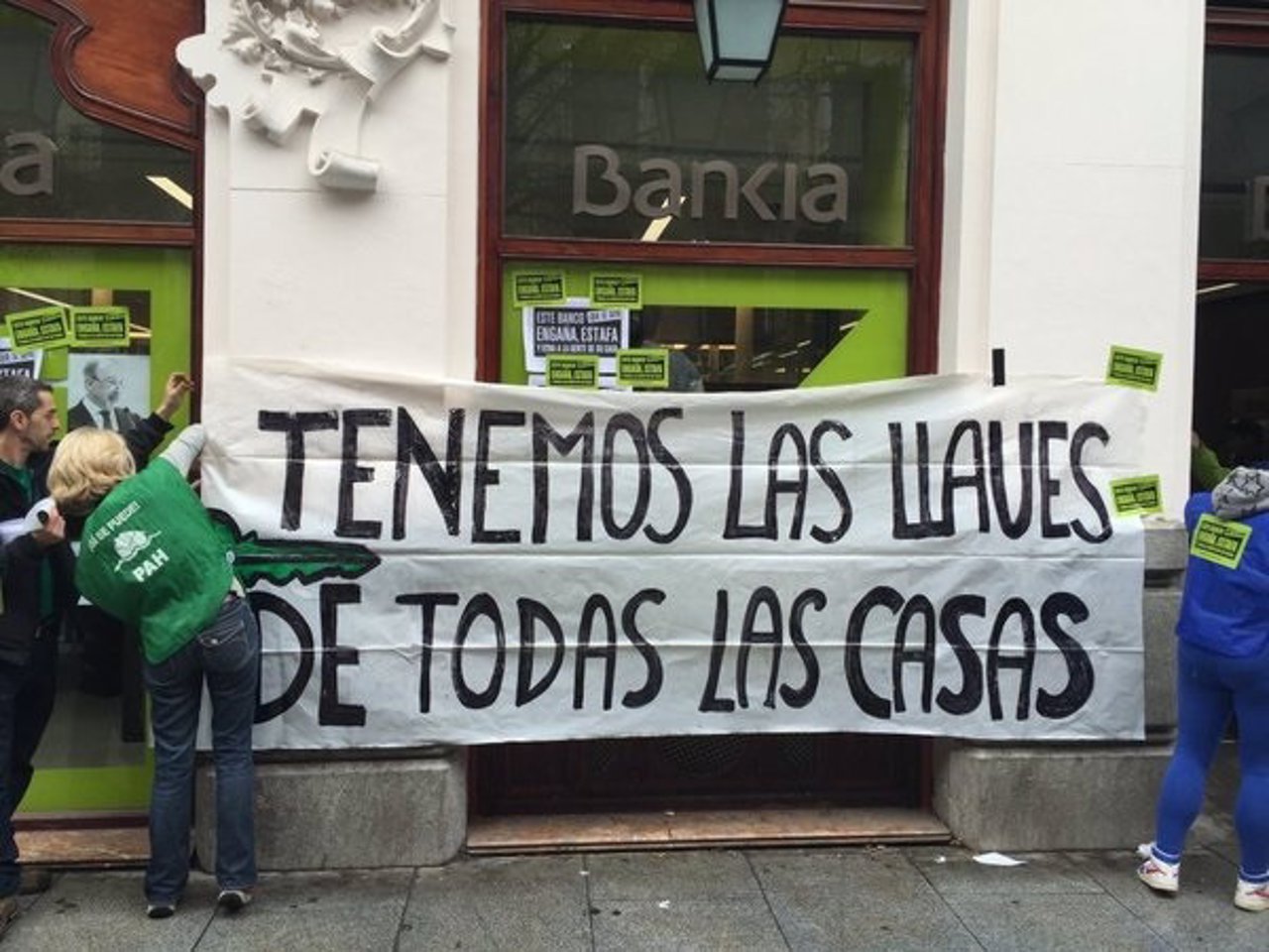 Ocupación de la sucursal de Bankia en calle Mayor, 18