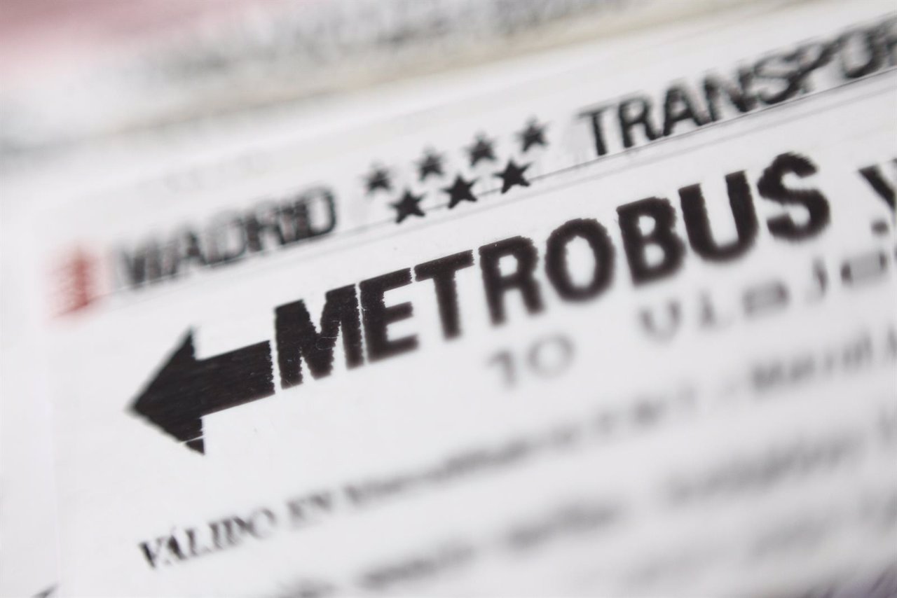 Recursos de Metrobús y billetes de metro