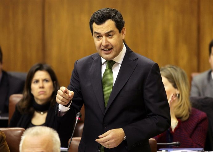 Juanma Moreno, en la sesión de control al gobierno