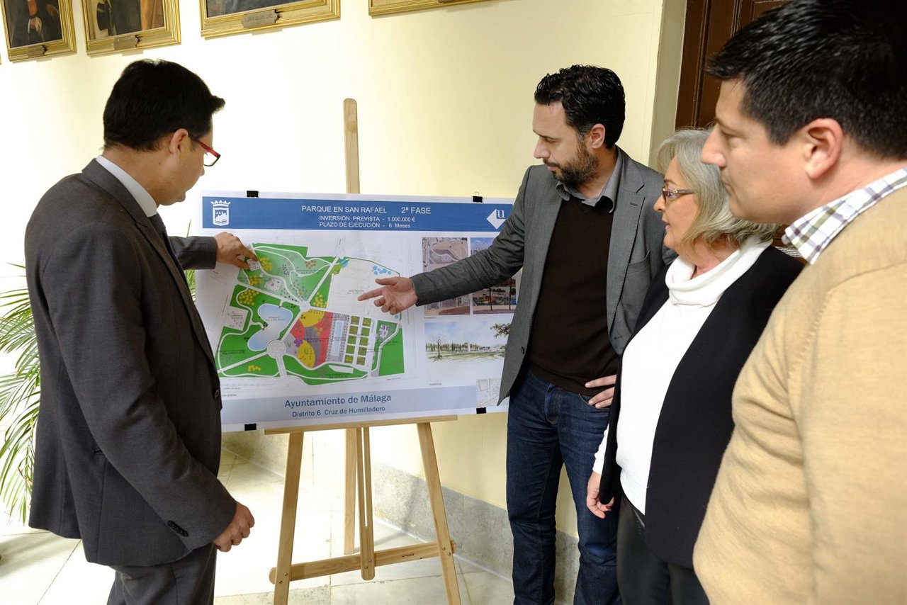 Francisco Pomares, Raúl Jiménez, Porras y Francisco Oblaré parque San Rafael