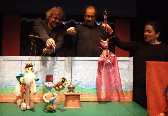 Espectáculo 'El molinillo mágico' en el Teatro Cánovas 