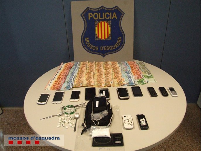 Material incautado a cinco narcotraficantes en Sitges (Barcelona)