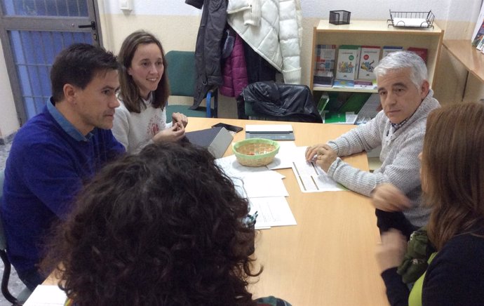 Reunión de José Antonio Funes (C's) con padres de alumnos
