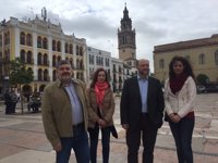 PSOE lleva a comisión del Congreso su plan para asegurar cobro de subsidio agrario