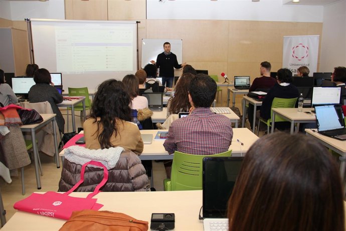 NOTA DE PRENSA ISABEL I ORGANIZA JORNADA PRESENCIAL DE NUTRICIÓN