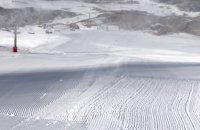Sierra Nevada permanece cerrada por el mal tiempo