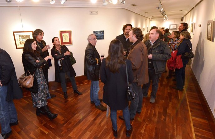 EL CENTRO CULTURAL DOCTOR MADRAZO ACOGE UNA EXPOSICIÓN SOLIDARIA DE ARTISTAS CÁN