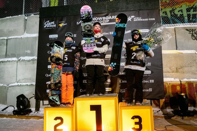 Queralt Castellet snowboard Copa Mundo