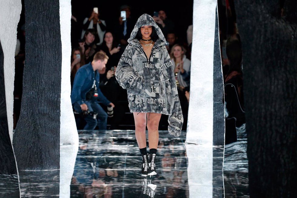 A model walks the runway at the FENTY PUMA by Rihanna AW16 Collection during Fal