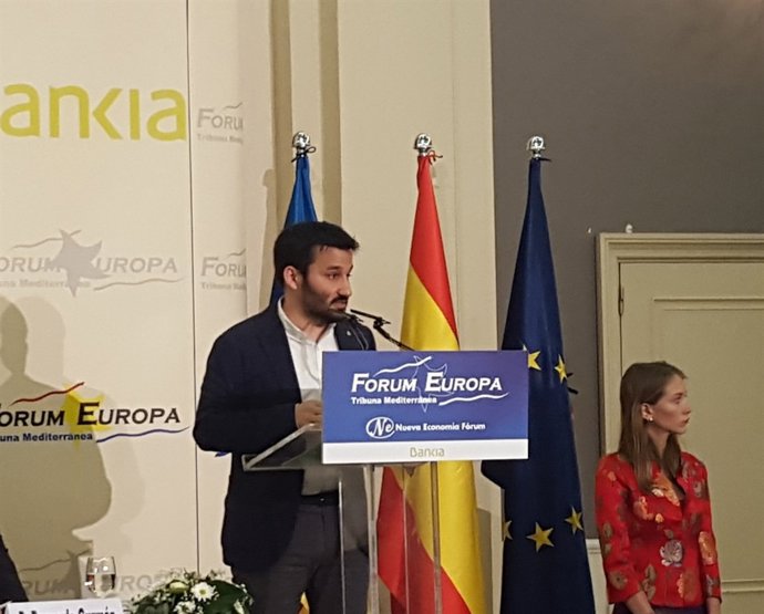 Vicent  Marzà en el desayuno informatico