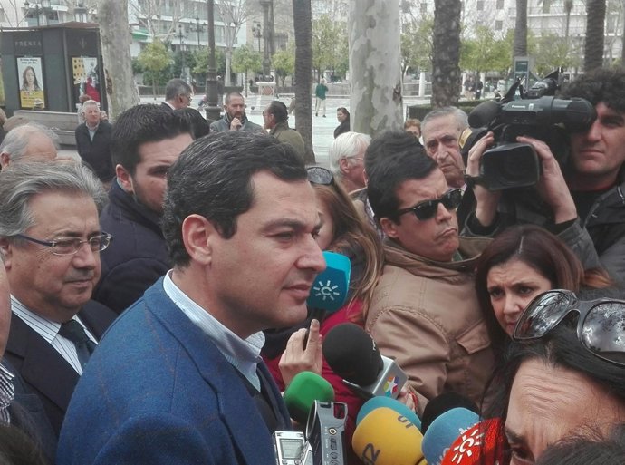 Juanma Moreno, hoy ante los medios