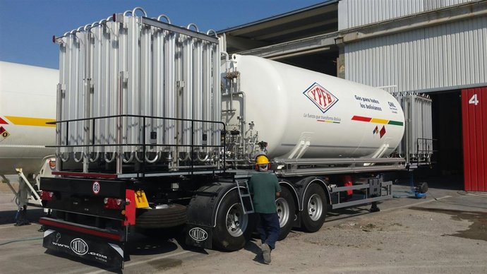 Regasificadora móvil