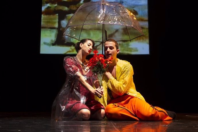 El Teatro Góngora acoge el espectáculo 'De flor en flor'