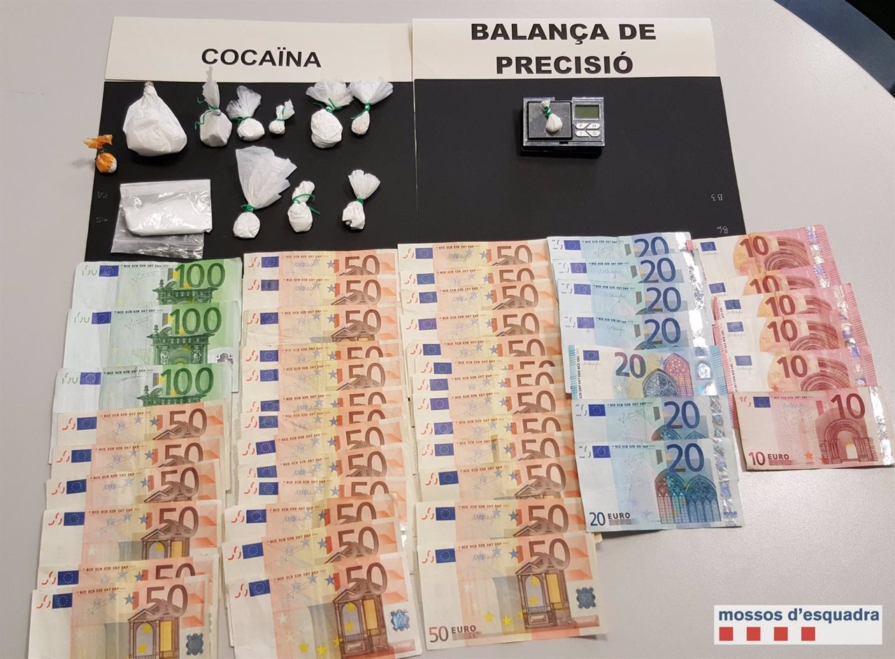 Prisión para un taxista ilegal en Lleida que vendía cocaína en los trayectos