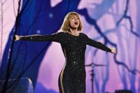 Taylor Swift lanza un dardo envenenado a Kanye West en los Grammys 2016