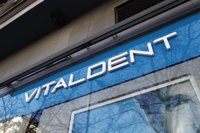 ¿Quién es Ernesto Colman, el dueño de las clínicas Vitaldent?