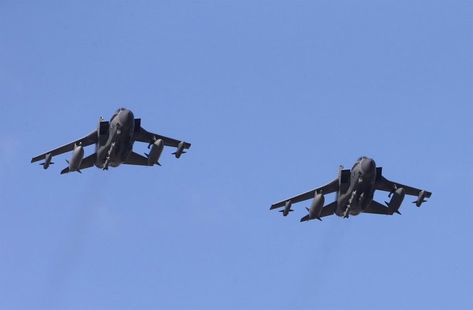 Cazas británicos despegan desde una base en Chipre para bombara bombardear Siria