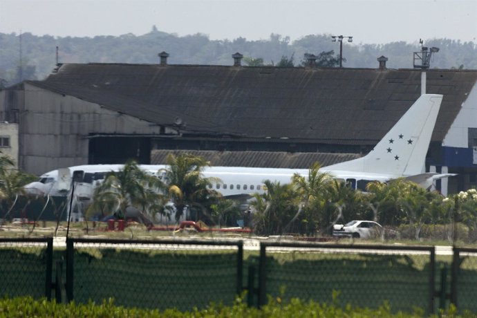 Avión en La Habana