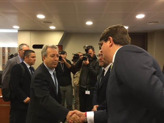 Cerdá a su llegada a la Comisión de Investigación por desaladora de Escombreras