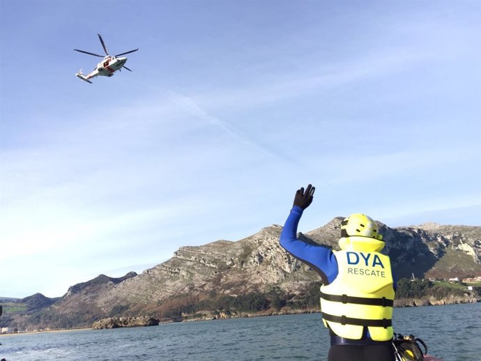 Efectivos en el rescate