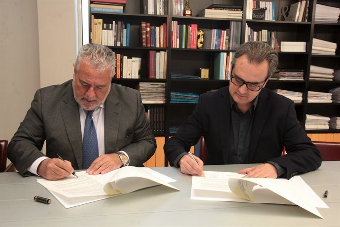 Festival de málaga joaquín durán rtva juan antonio vigar firma convenio