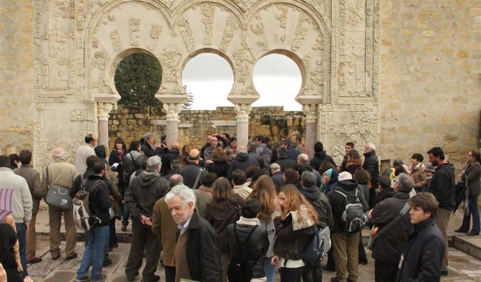 Visita de los congresistas a Medina Azahara
