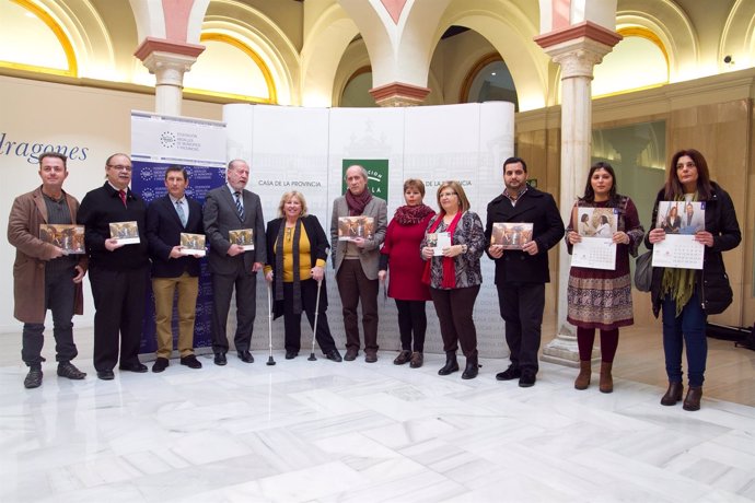 La FAMP y Feapes-Andalucía presentan un calendario